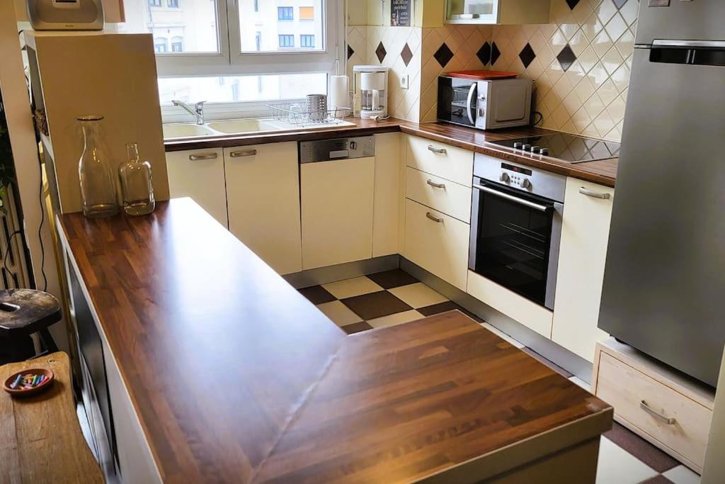 Appartement Des Beaux-Arts Besançon Exteriér fotografie